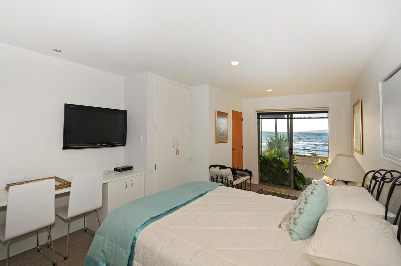 Kapiti Waves Bed & Breakfast Pukerua Bay Экстерьер фото